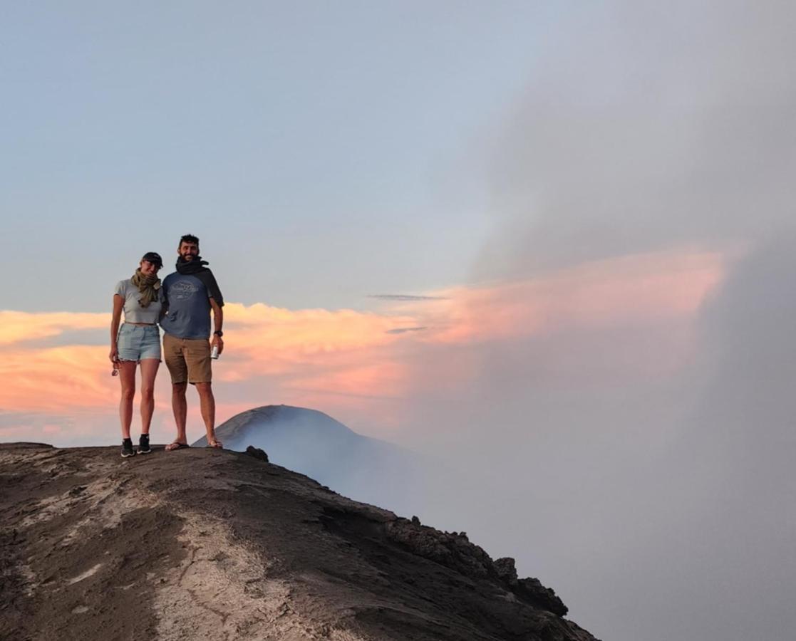 Tanna Volcano View Tree House Lenkuru Ngoại thất bức ảnh
